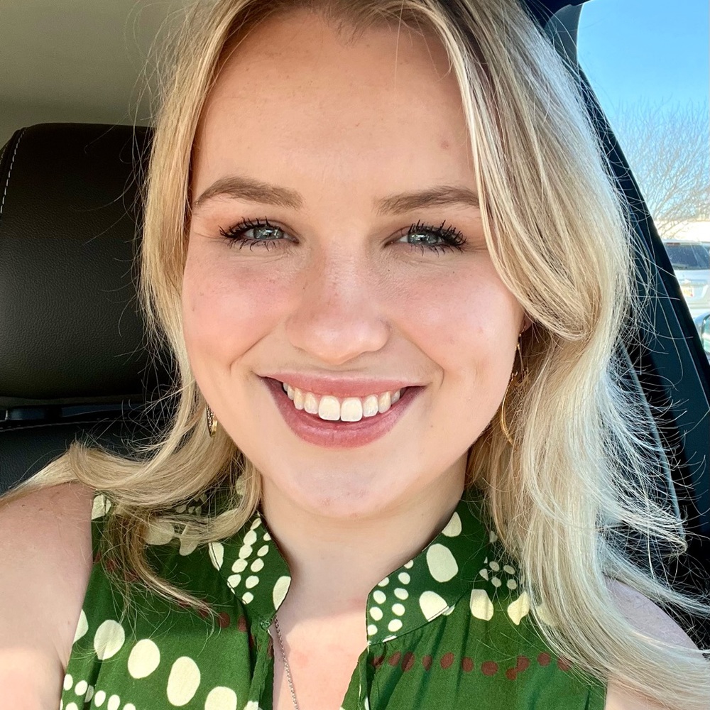 Meet your Posher, Zoe